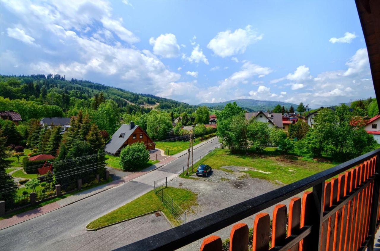Willa Cyprys - Pokoje I Apartamenty Z Aneksami - Centrum Wisła Buitenkant foto