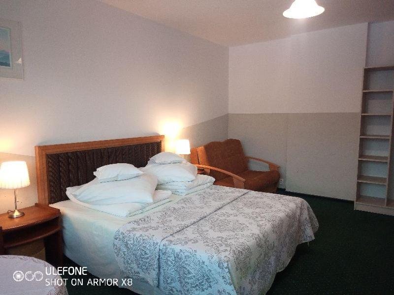 Willa Cyprys - Pokoje I Apartamenty Z Aneksami - Centrum Wisła Buitenkant foto